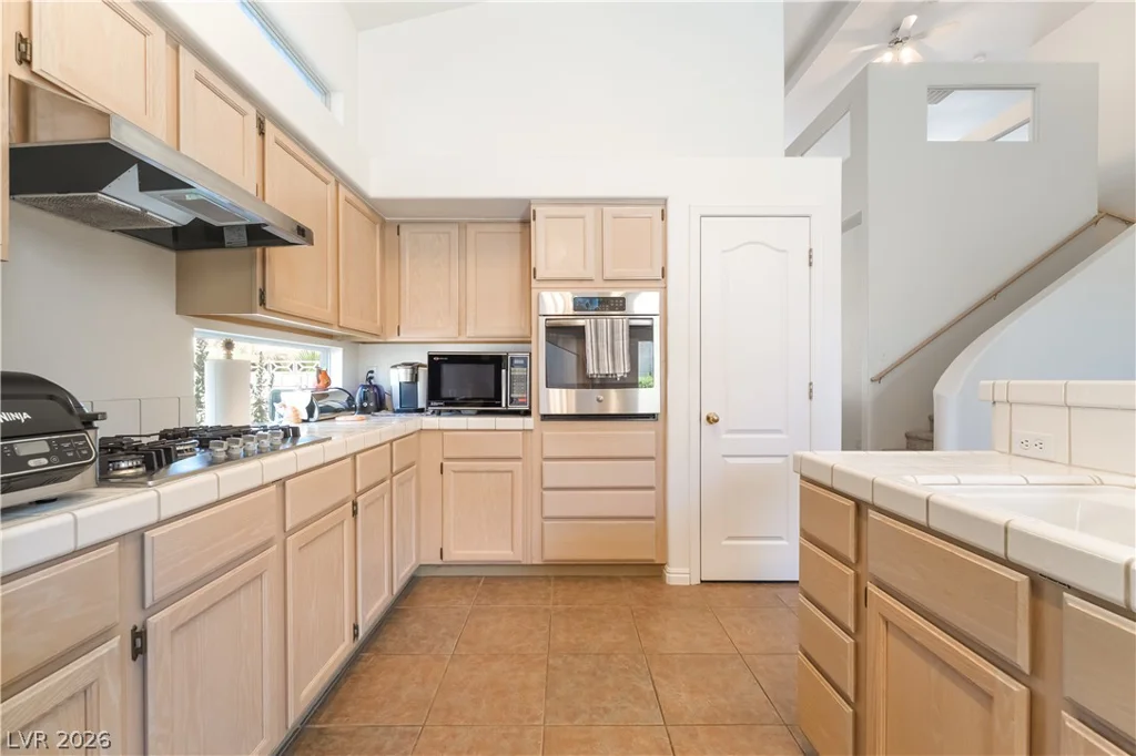 2105 Club Meadows, Henderson, NV 89074
