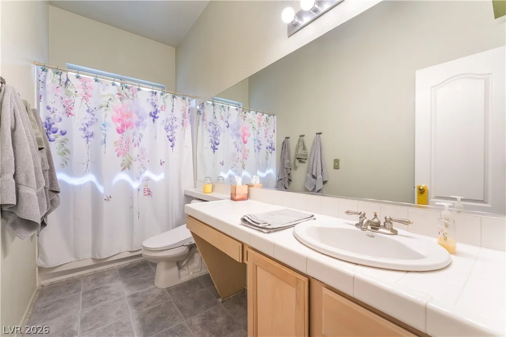 2105 Club Meadows, Henderson, NV 89074