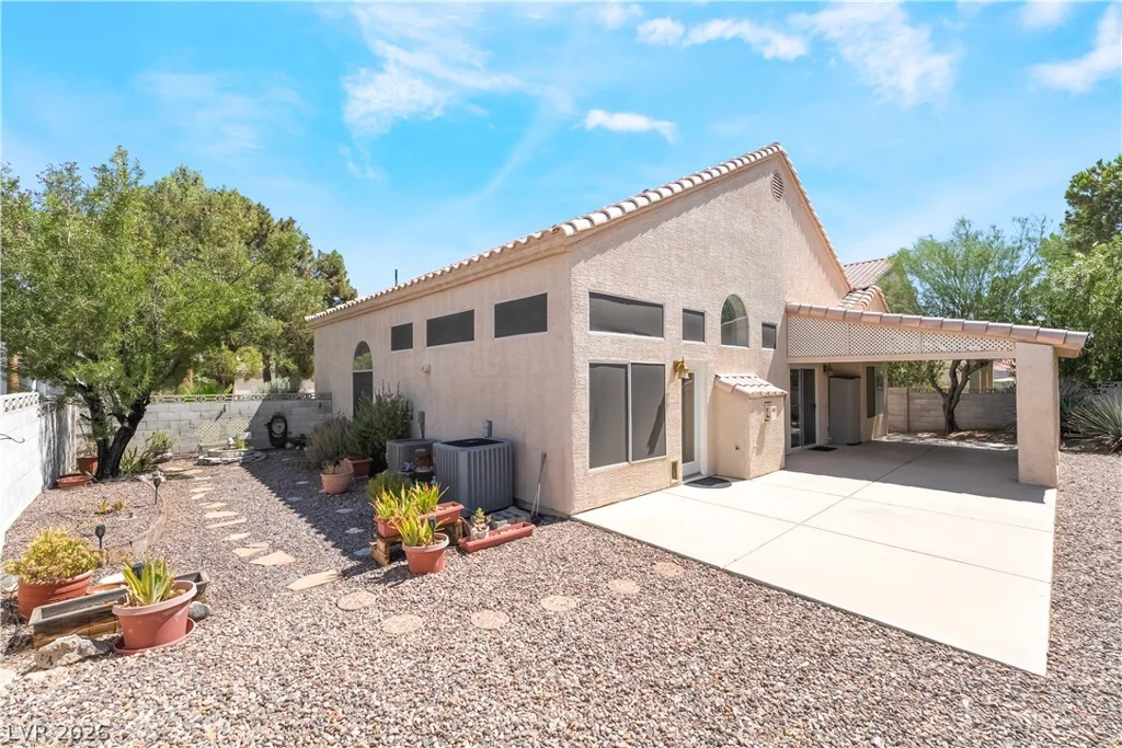 2105 Club Meadows, Henderson, NV 89074