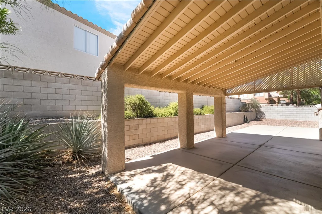 2105 Club Meadows, Henderson, NV 89074