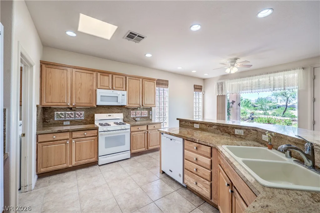 10464 Abisso, Las Vegas, NV 89135