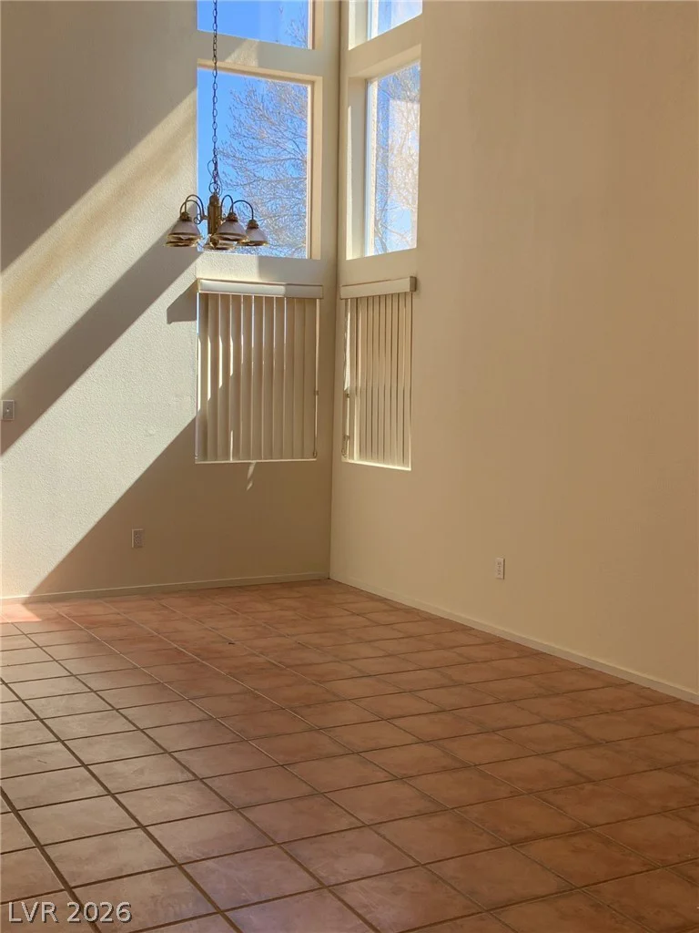 1240 Emerald Crest, Henderson, NV 89052