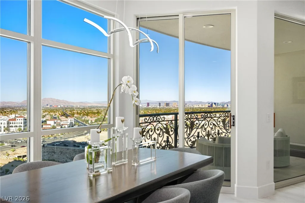 9103 Alta, Las Vegas, NV 89145