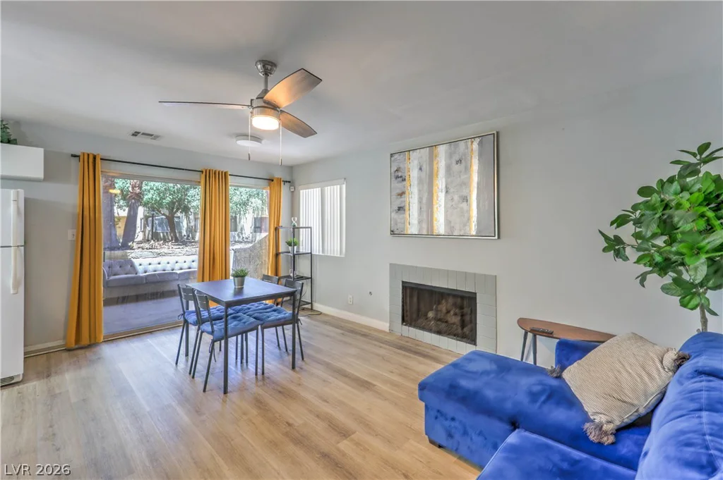 5045 Spencer, Las Vegas, NV 89119