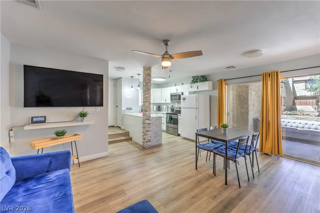 5045 Spencer, Las Vegas, NV 89119