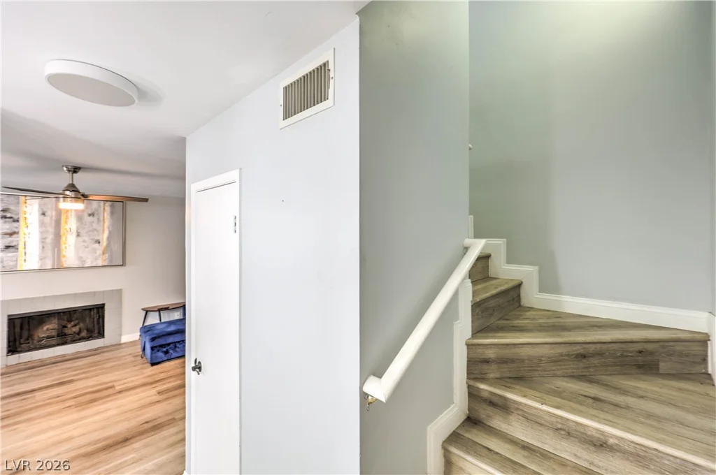 5045 Spencer, Las Vegas, NV 89119