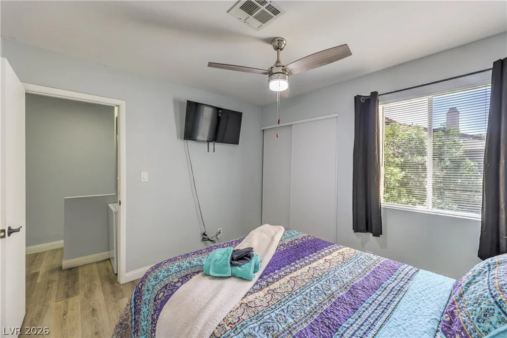 5045 Spencer, Las Vegas, NV 89119