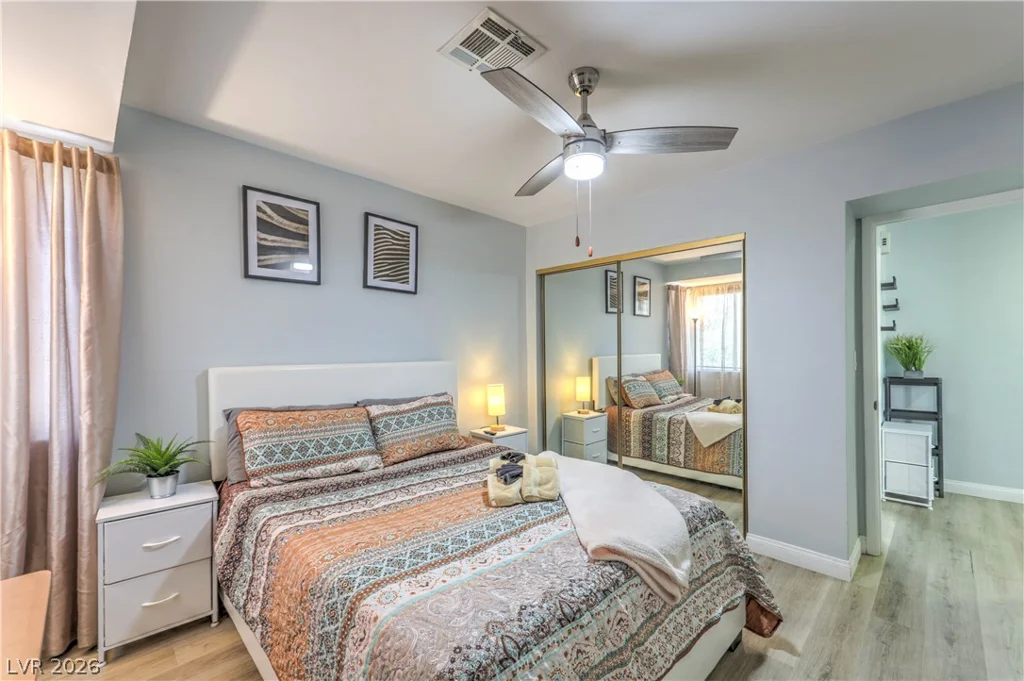 5045 Spencer, Las Vegas, NV 89119