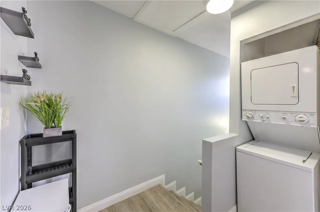 5045 Spencer, Las Vegas, NV 89119