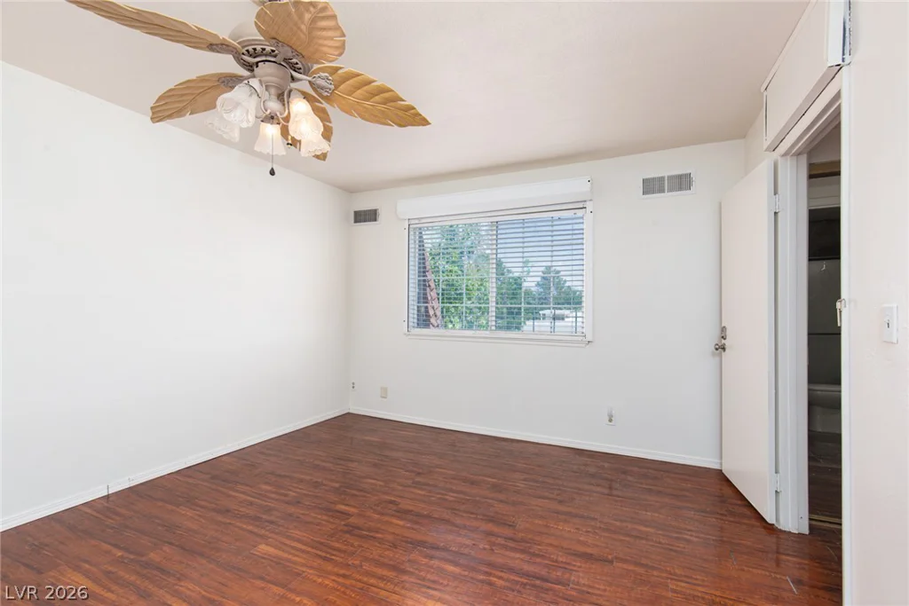 3525 Victory, Las Vegas, NV 89121