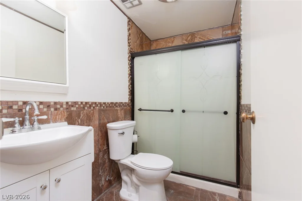 3525 Victory, Las Vegas, NV 89121