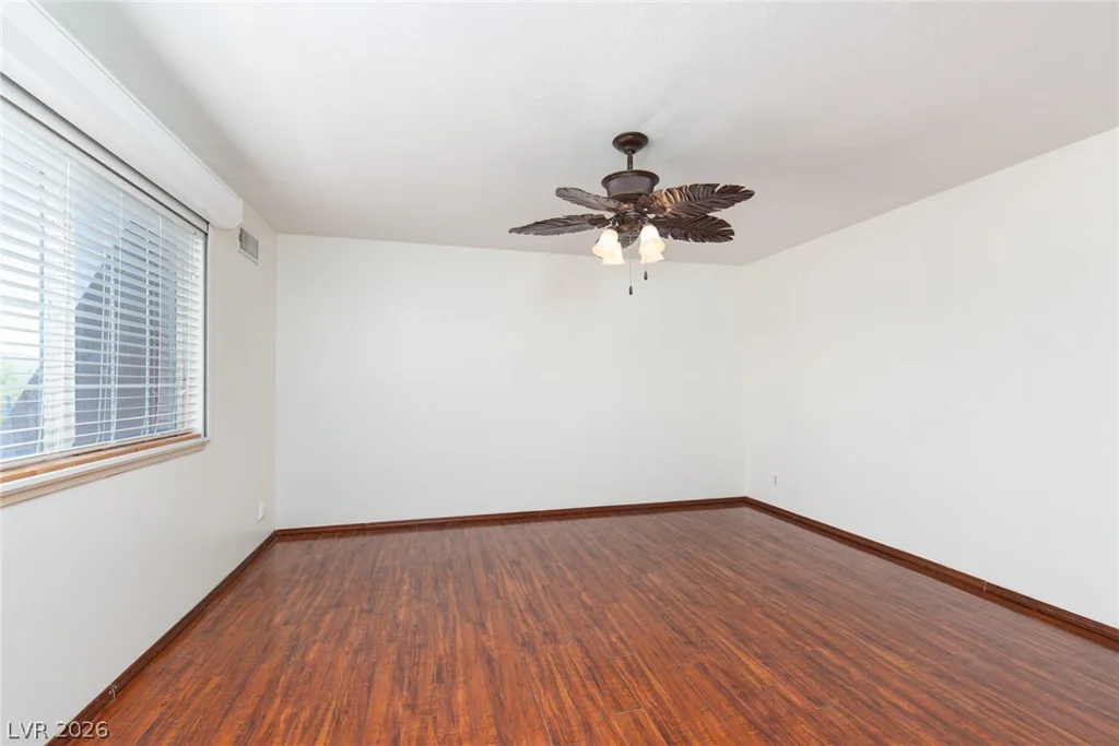 3525 Victory, Las Vegas, NV 89121