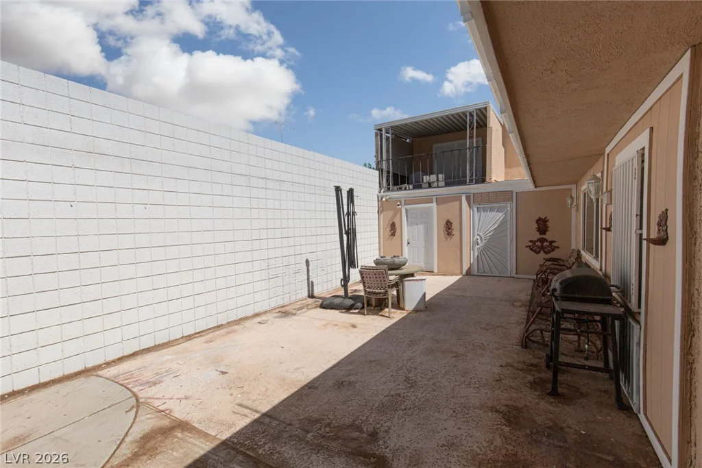 3525 Victory, Las Vegas, NV 89121