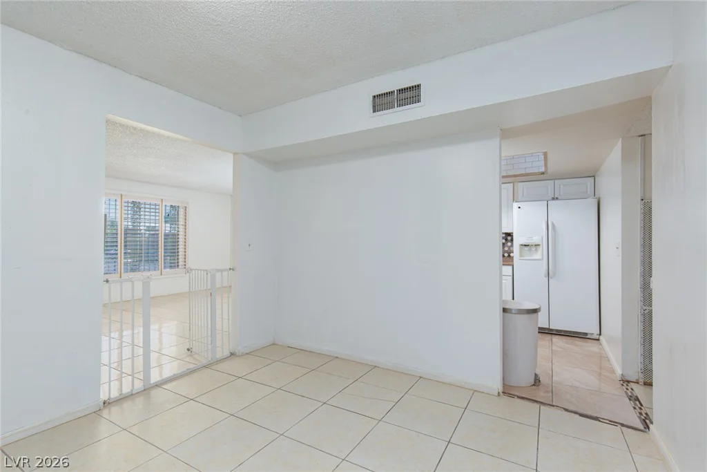 3525 Victory, Las Vegas, NV 89121