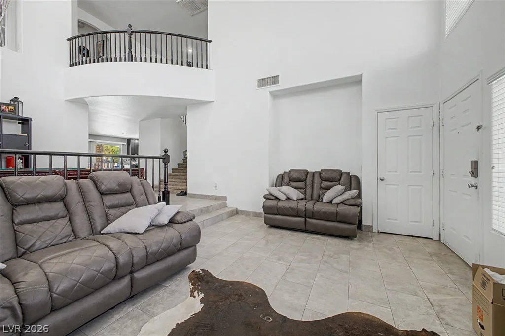 8633 Vivid Violet, Las Vegas, NV 89143