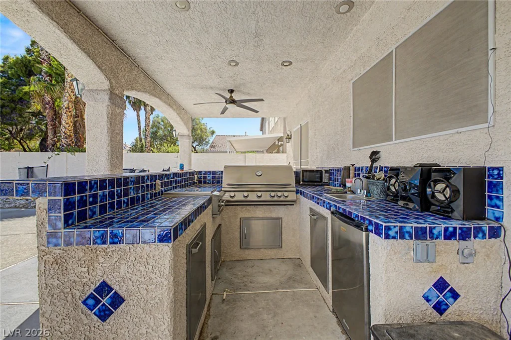 8633 Vivid Violet, Las Vegas, NV 89143