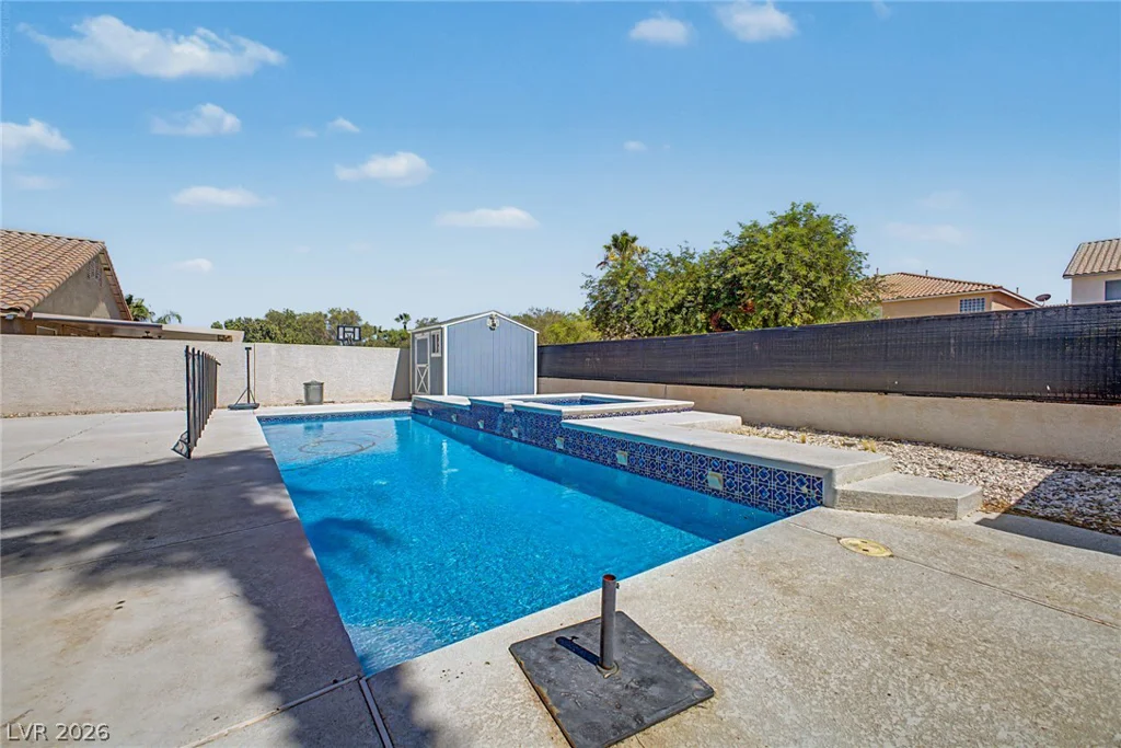 8633 Vivid Violet, Las Vegas, NV 89143