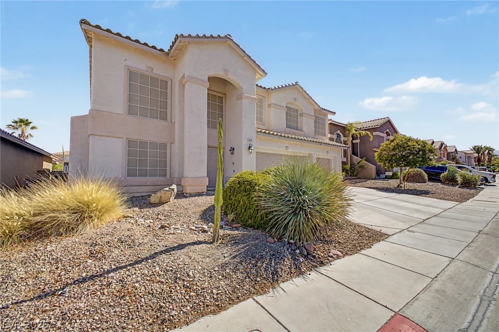 8633 Vivid Violet, Las Vegas, NV 89143