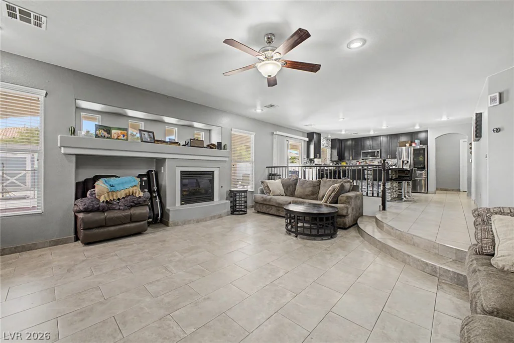 8633 Vivid Violet, Las Vegas, NV 89143