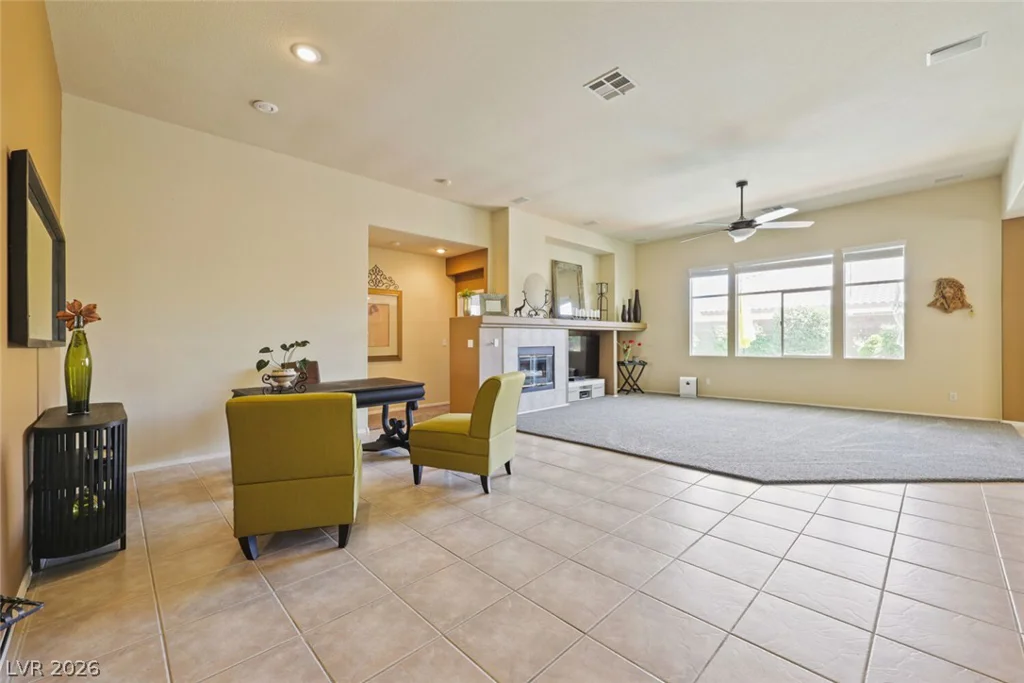 4347 Livorno, Las Vegas, NV 89141