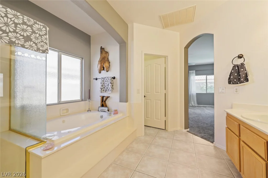 4347 Livorno, Las Vegas, NV 89141
