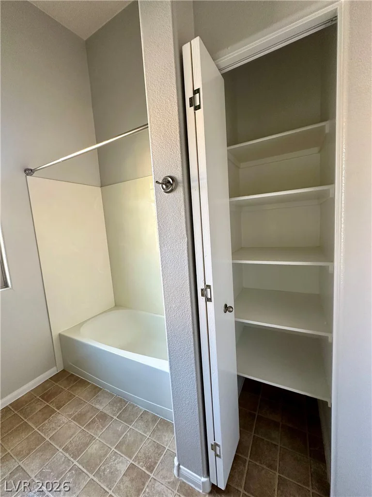 8985 Durango, Las Vegas, NV 89113