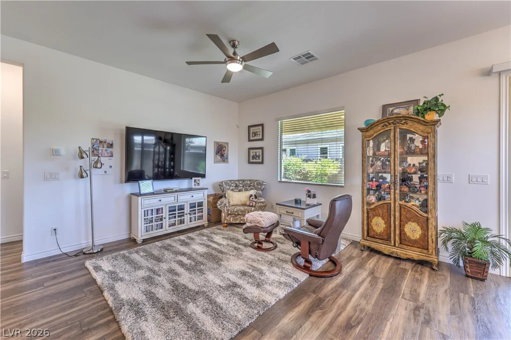469 Sunland Springs, Henderson, NV 89011