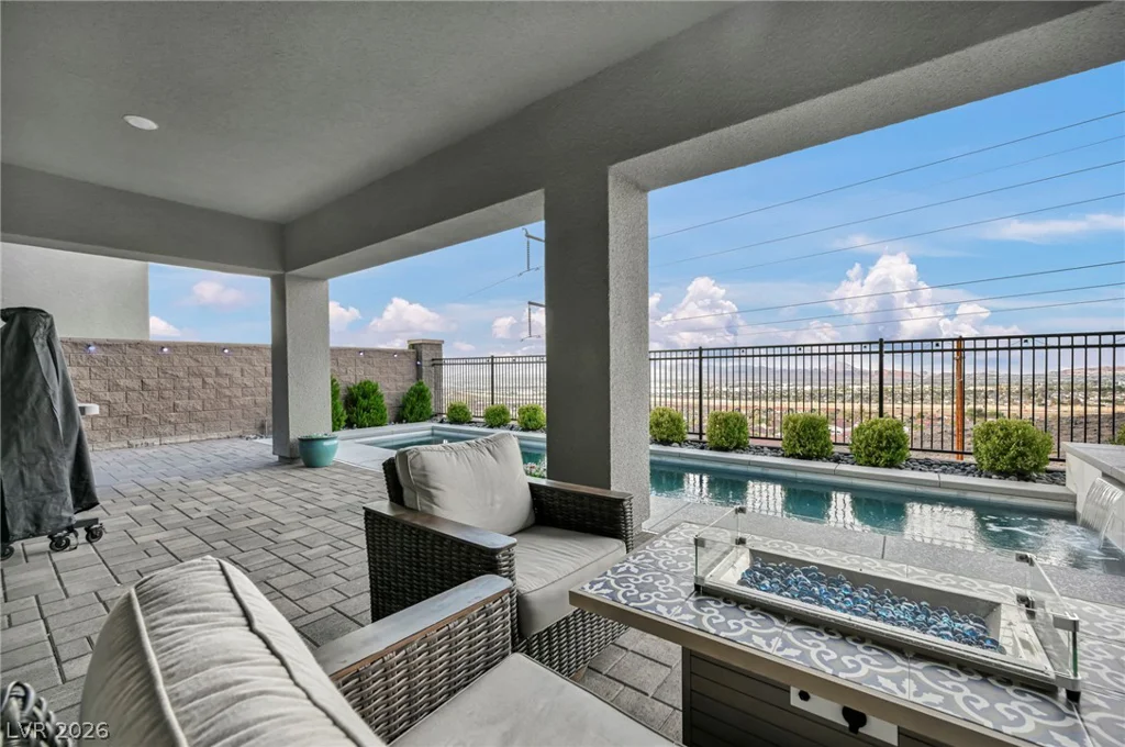 230 Shaded Canyon, Henderson, NV 89012