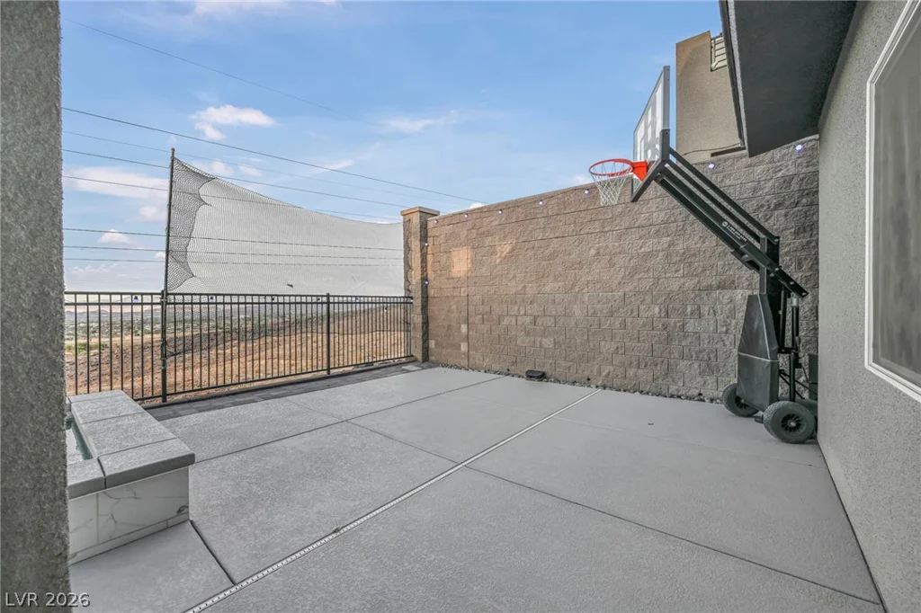 230 Shaded Canyon, Henderson, NV 89012