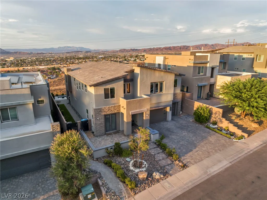 230 Shaded Canyon, Henderson, NV 89012
