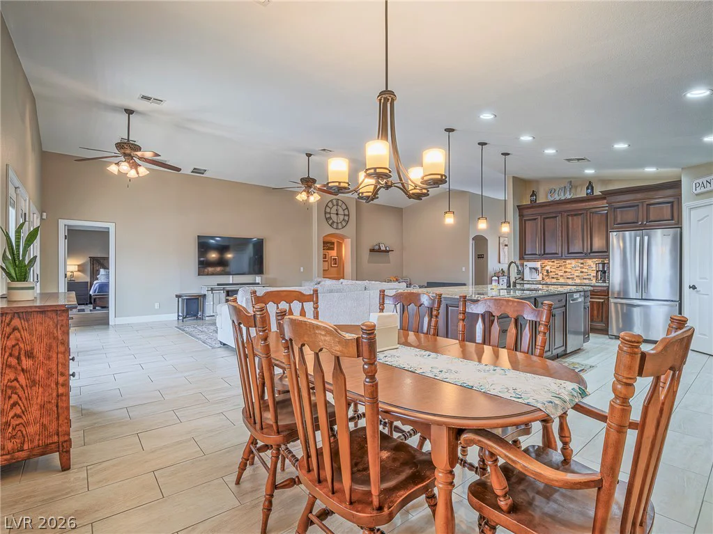 6608 Ruddock, North Las Vegas, NV 89084