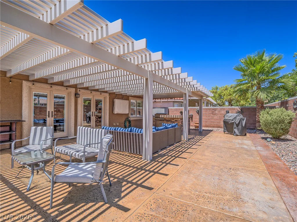 6608 Ruddock, North Las Vegas, NV 89084