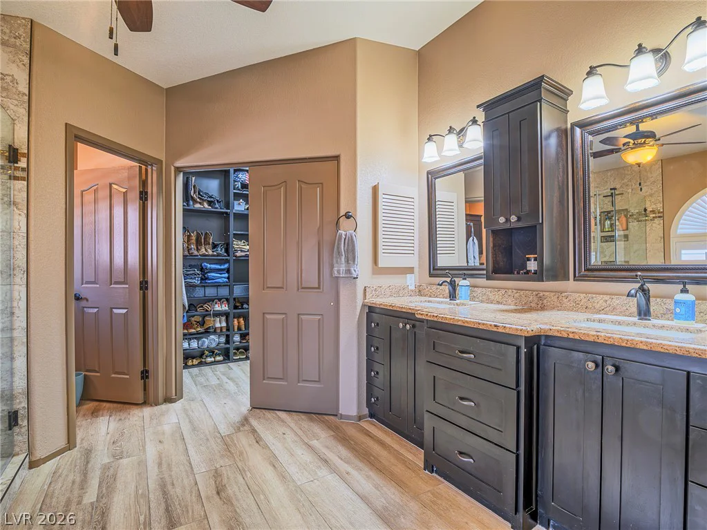 6608 Ruddock, North Las Vegas, NV 89084