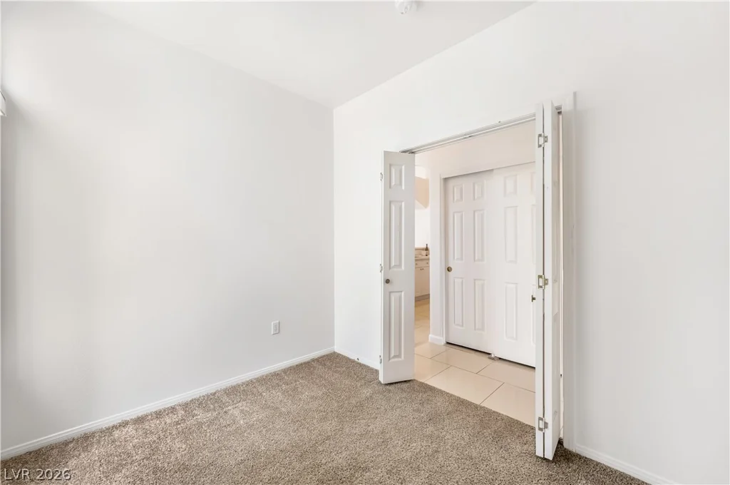 9791 Hickory Crest, Las Vegas, NV 89147