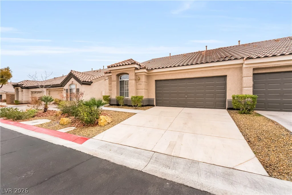 9791 Hickory Crest, Las Vegas, NV 89147