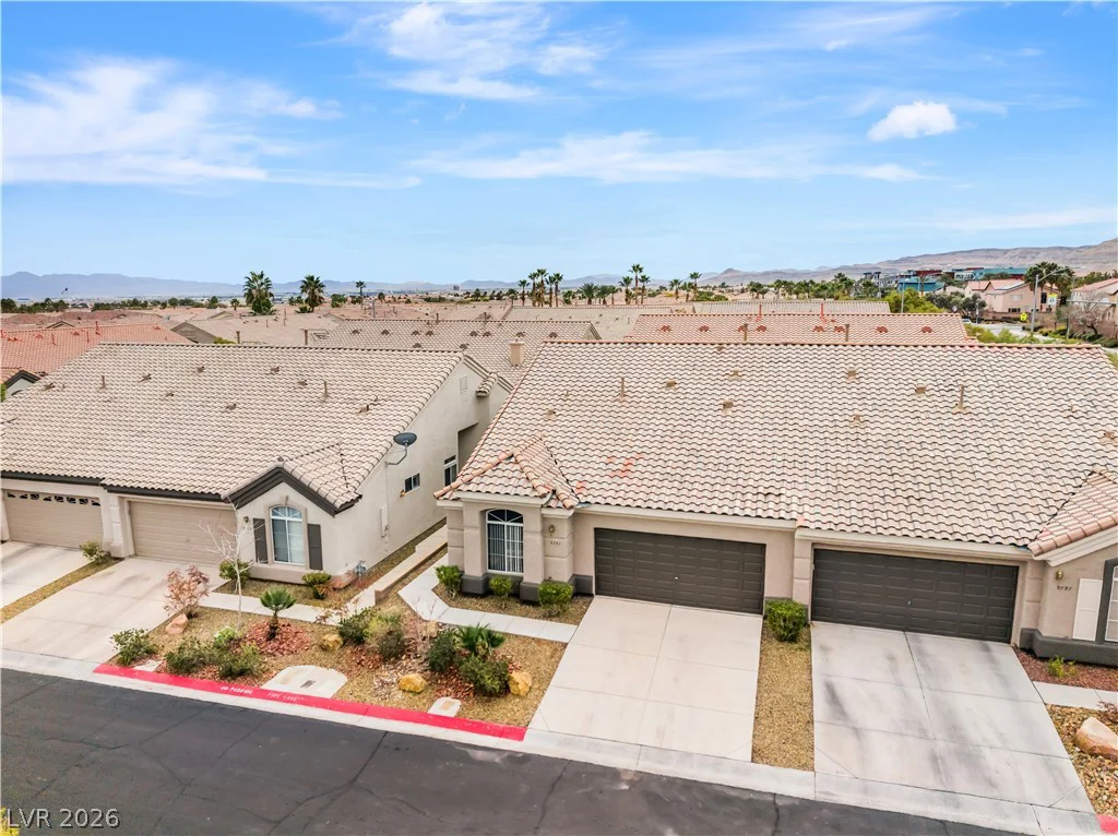 9791 Hickory Crest, Las Vegas, NV 89147