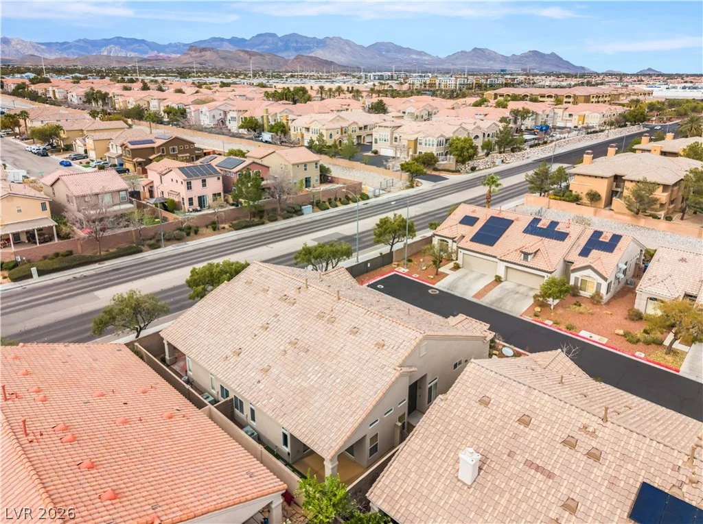 9791 Hickory Crest, Las Vegas, NV 89147