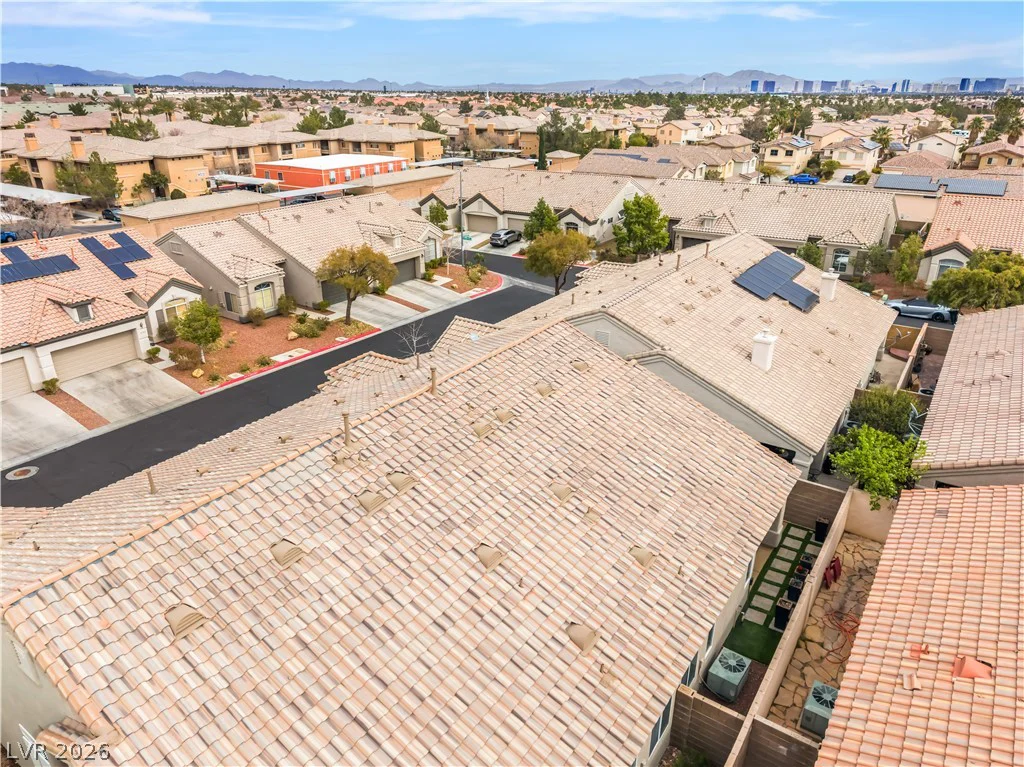 9791 Hickory Crest, Las Vegas, NV 89147