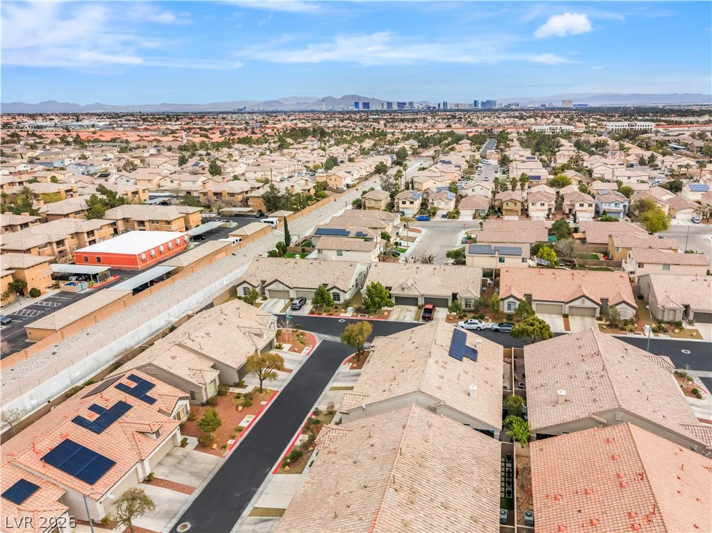 9791 Hickory Crest, Las Vegas, NV 89147