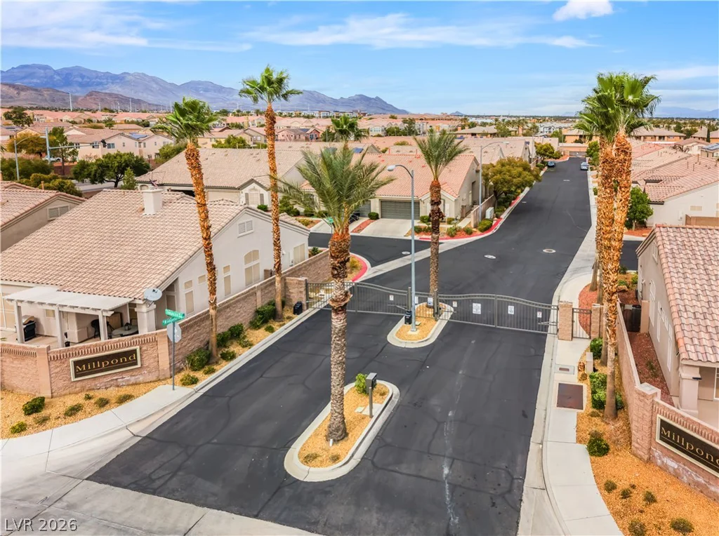 9791 Hickory Crest, Las Vegas, NV 89147