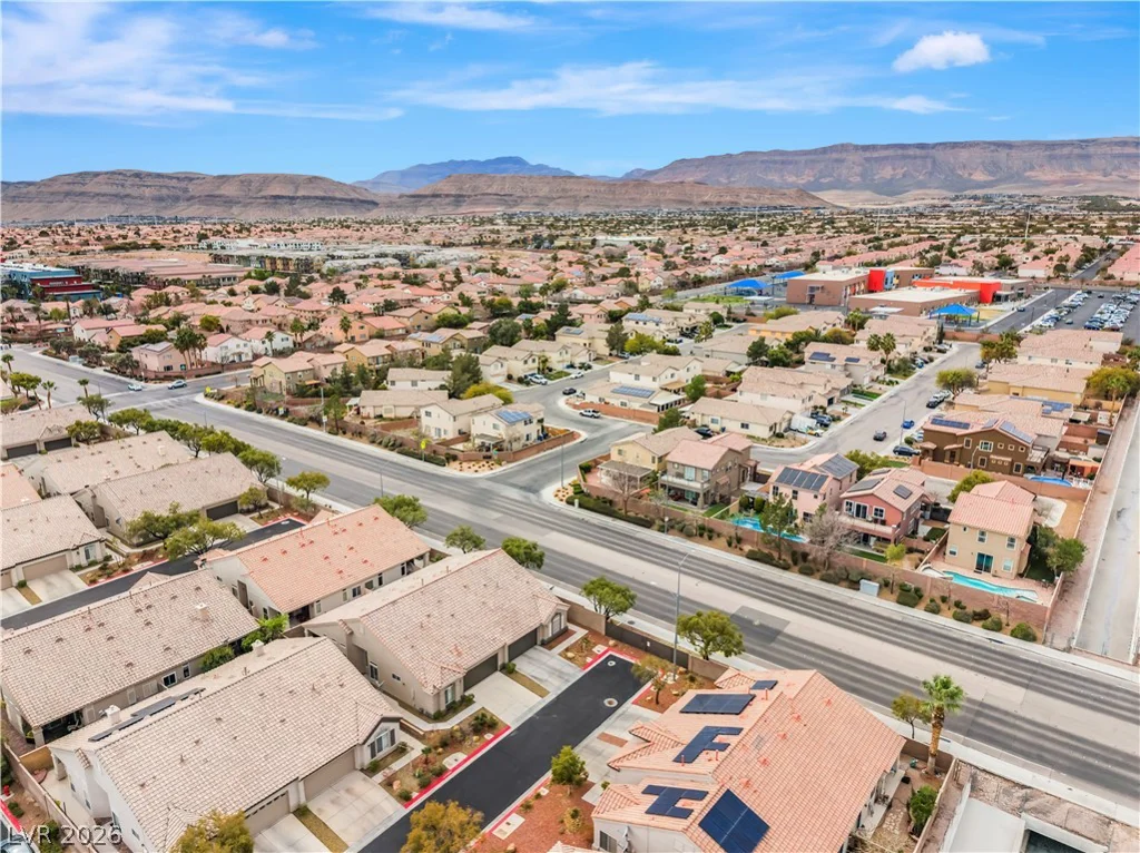 9791 Hickory Crest, Las Vegas, NV 89147