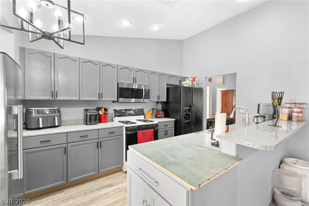4689 Canna, Las Vegas, NV 89122