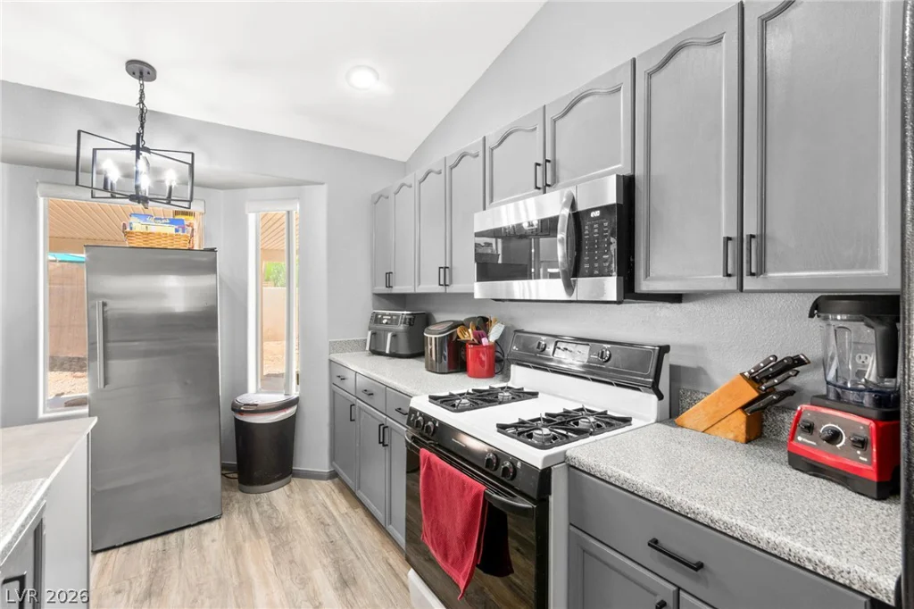 4689 Canna, Las Vegas, NV 89122