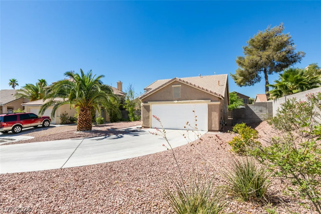 1531 Fort Dix, North Las Vegas, NV 89031