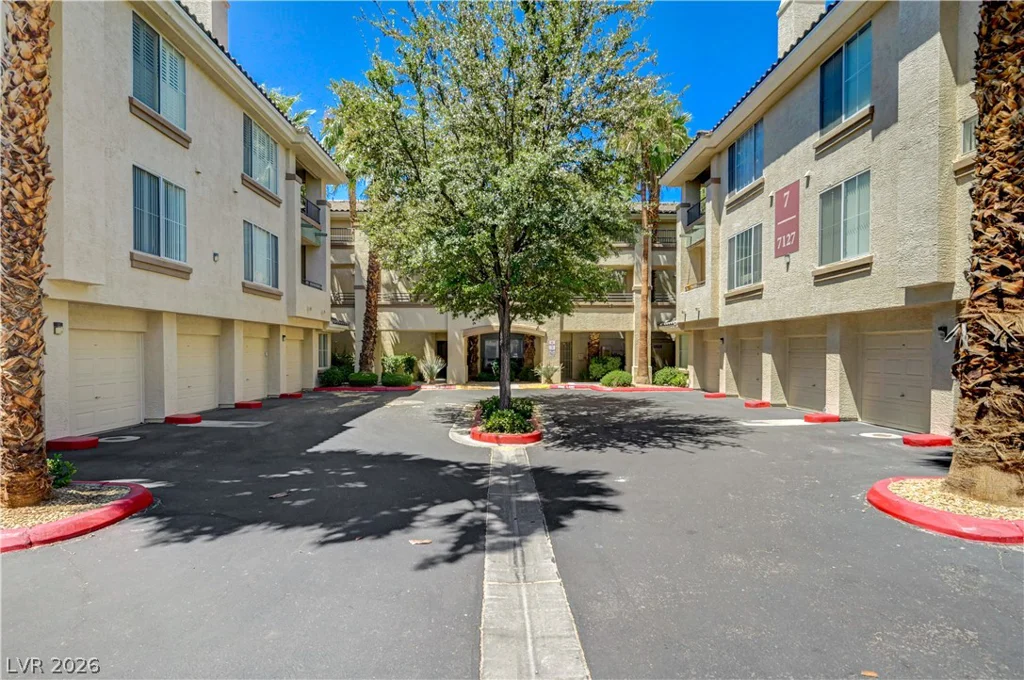 7127 Durango, Las Vegas, NV 89113