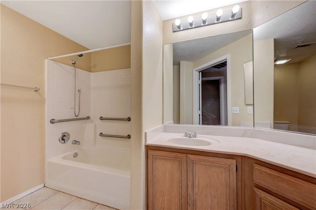 7127 Durango, Las Vegas, NV 89113