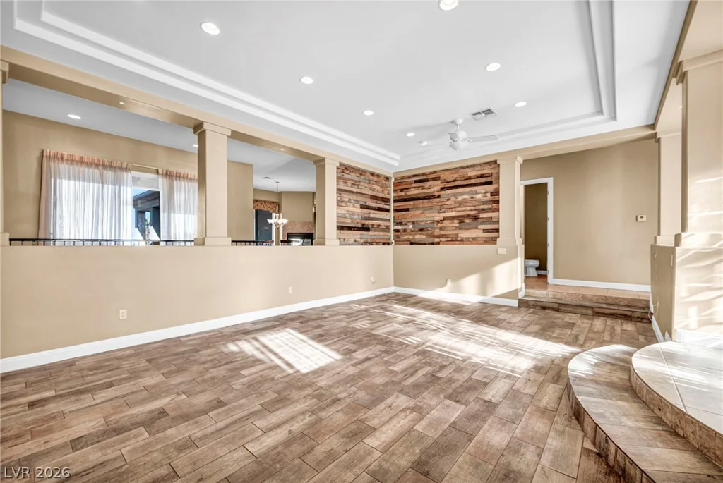 5960 Michelli Crest, Las Vegas, NV 89149