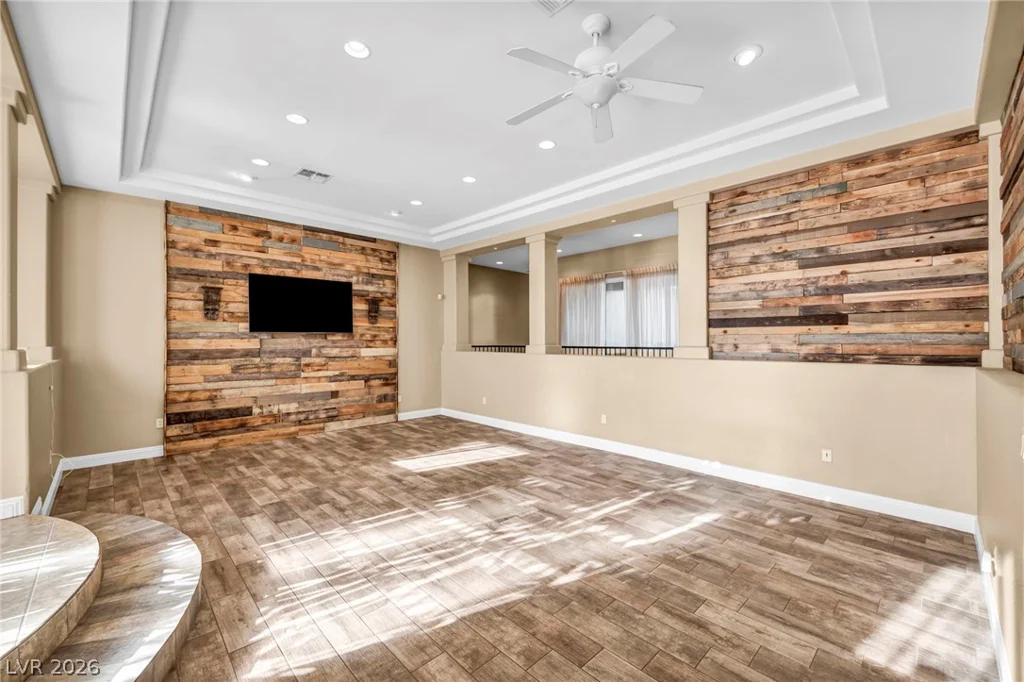 5960 Michelli Crest, Las Vegas, NV 89149