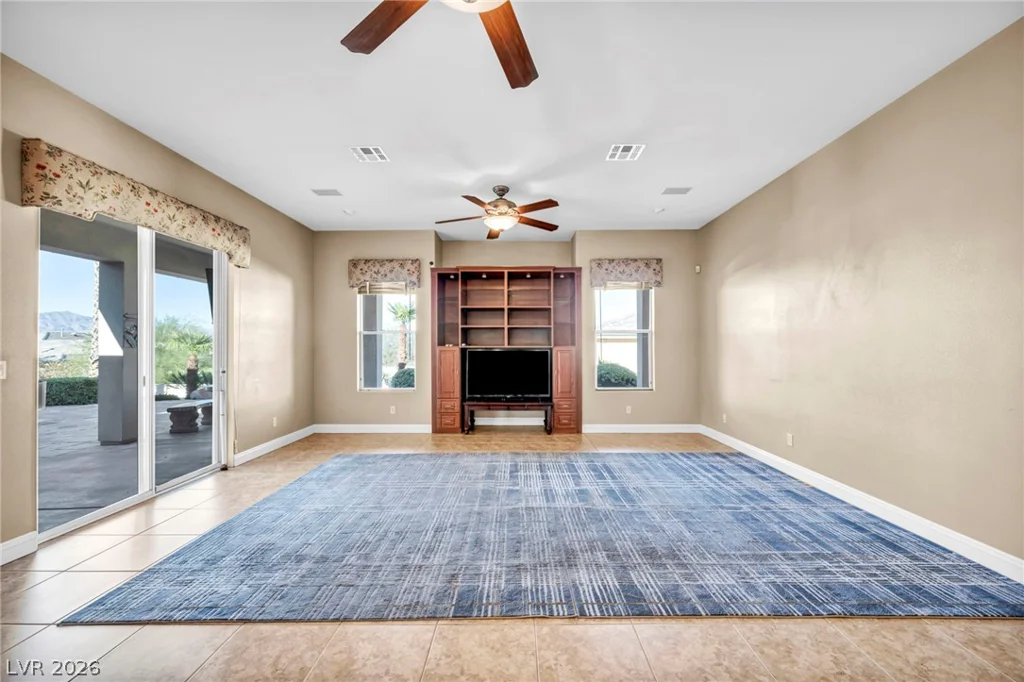 5960 Michelli Crest, Las Vegas, NV 89149
