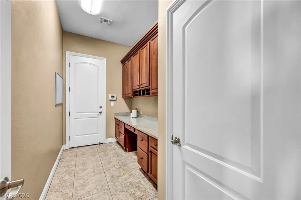 5960 Michelli Crest, Las Vegas, NV 89149